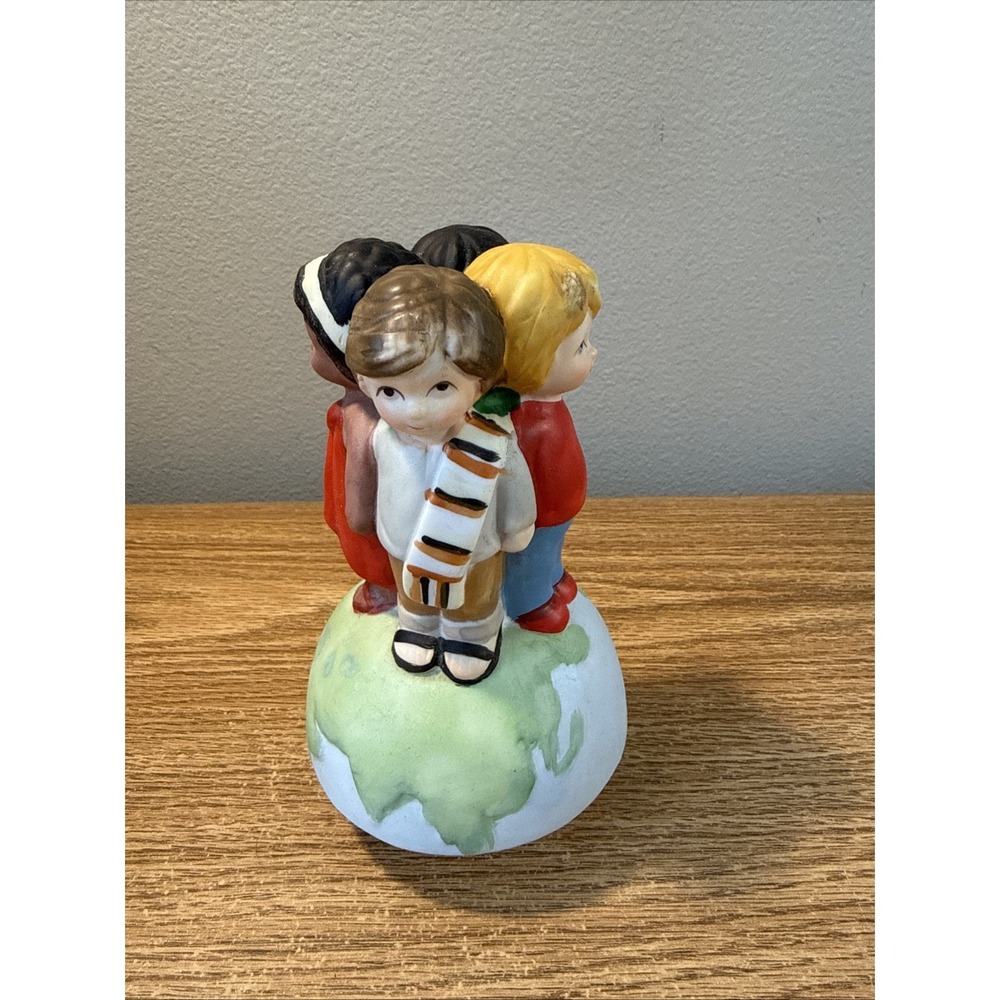 Porcelain *Children of the World Music Box*1985 USA for‎ Africa/Brockman Music